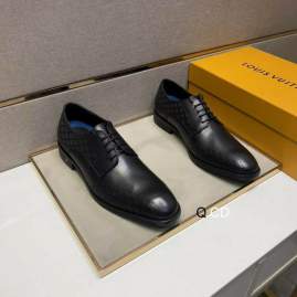Picture of Louis Vuitton Shoes _SKULVsz38-45CD011313133